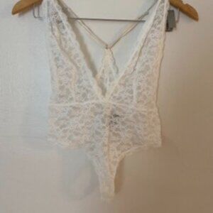 Victoria's Secret White Lace Bodysuit size small